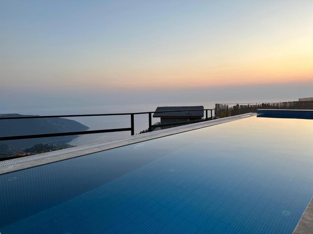 Alinca Infinity Villa Караагач Екстер'єр фото